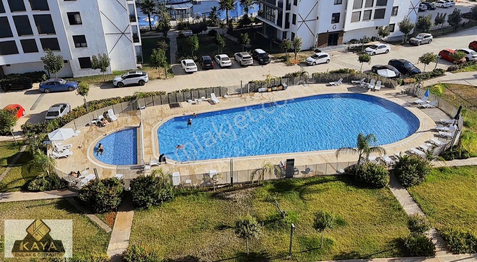 Döşemealtının En Kapsamlı Sitesinde Geniş 3+1 Lüks Daire