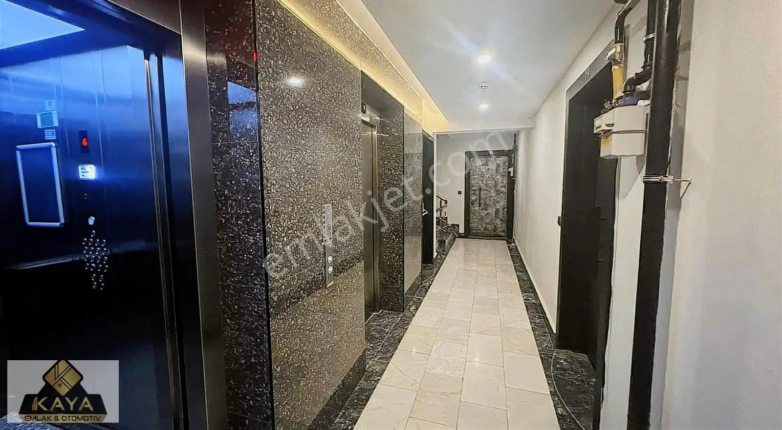 Döşemealtının En Kapsamlı Sitesinde Geniş 3+1 Lüks Daire - Görsel 2