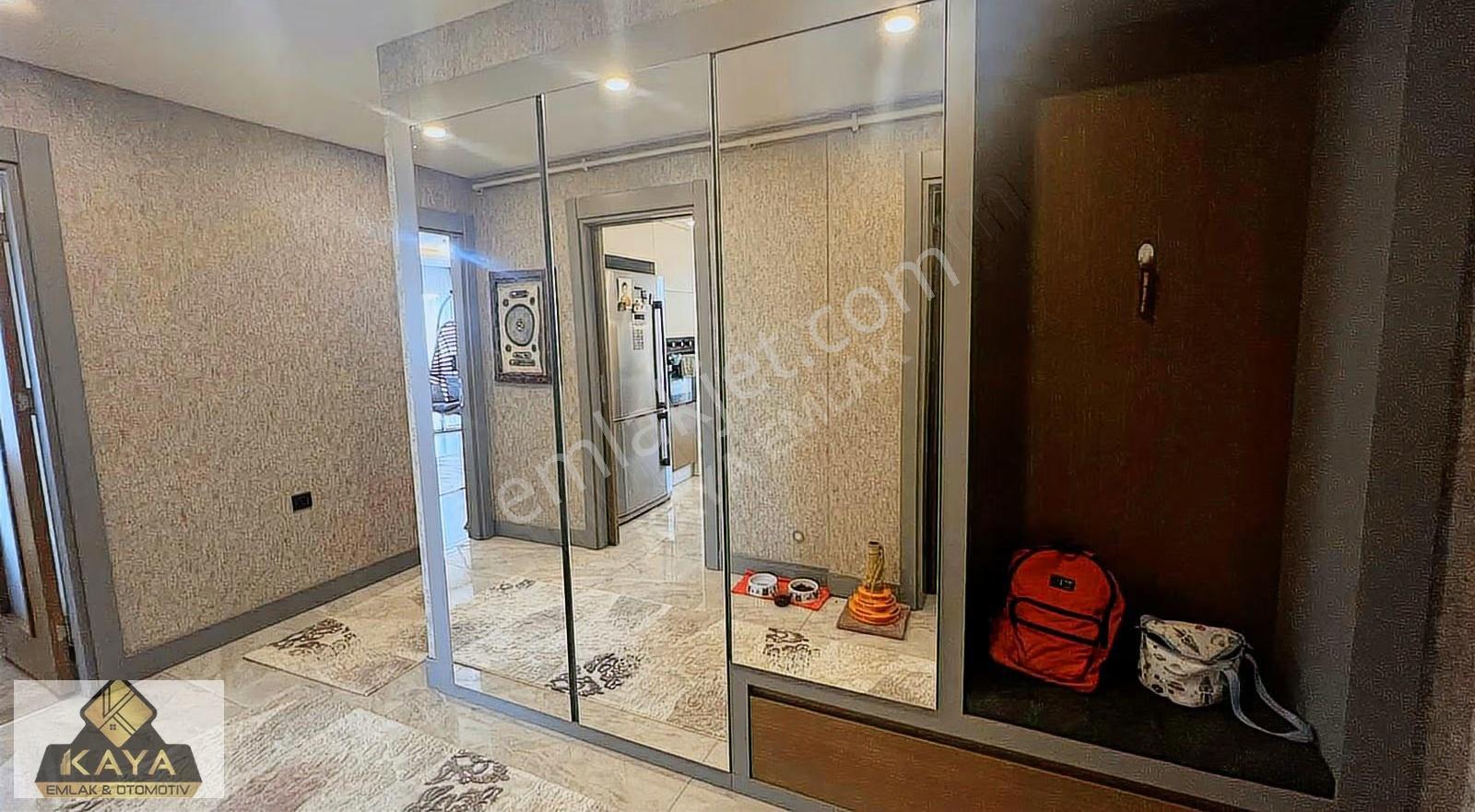 Döşemealtının En Kapsamlı Sitesinde Geniş 3+1 Lüks Daire - Görsel 19