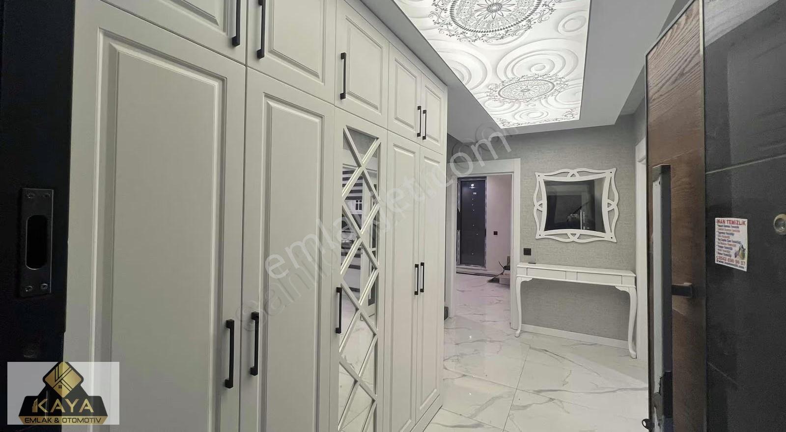 Döşemealtı Merkezde Lüks Giyinme Odalı Geniş 4+1 Villa - Görsel 16