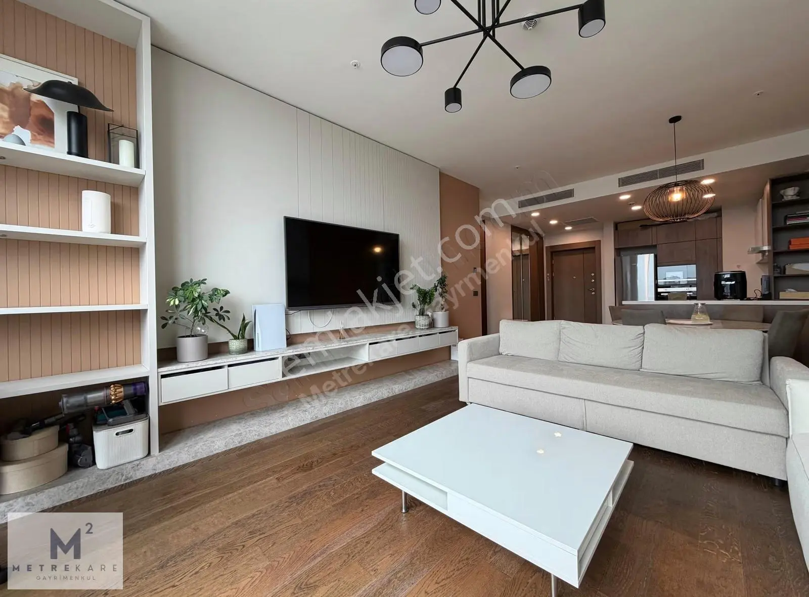 Skyland İstanbul'da Şehir Manzaralı 1+1 Lüks Rezidans