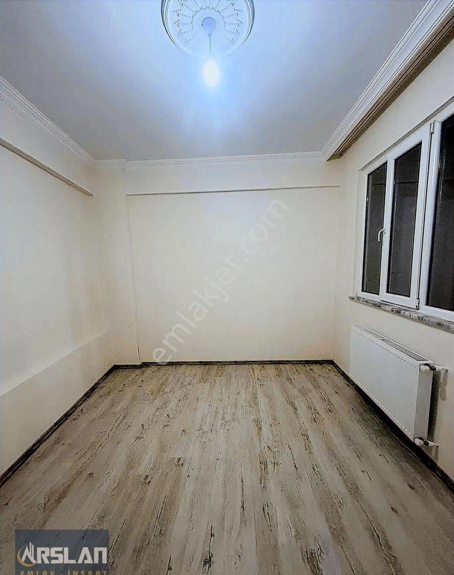 İnegöl Yenıceköy'de Satılık 3 + 1 Gırış Kat Daıre - Görsel 8