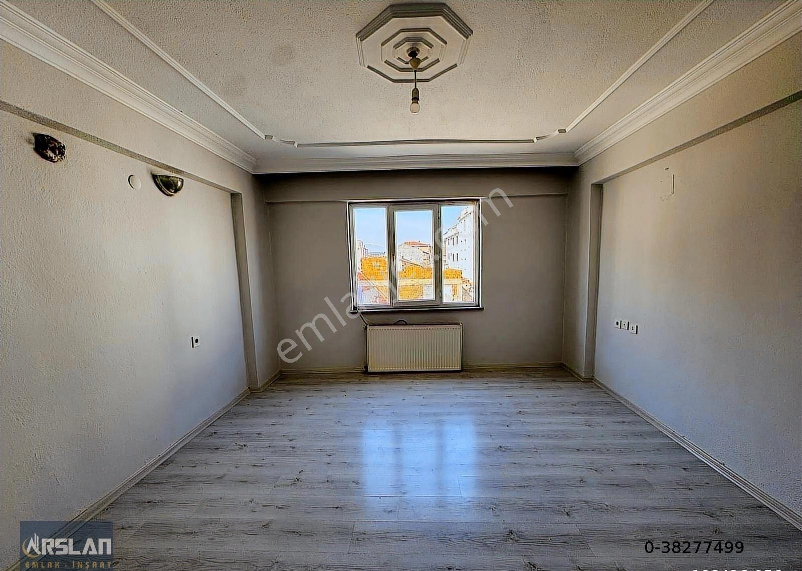 İnegöl Ertuğrulgazi Mah'de,2+1, 2.ara Kat, 117m2,satılık Daire