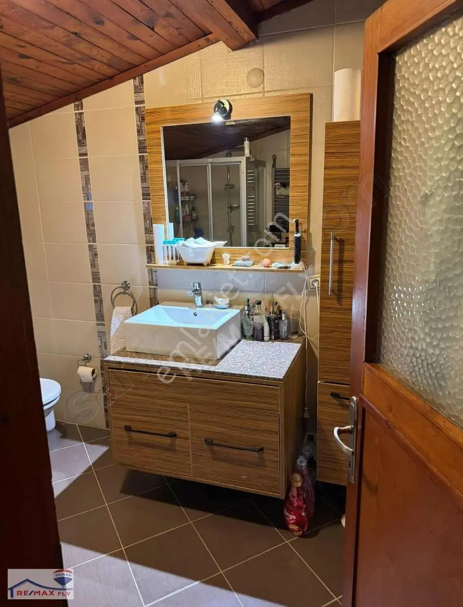 Hacıosman Sevgi Sitesinde Boğaz Manzaralı 2+1 Kiralık Daire - Görsel 5