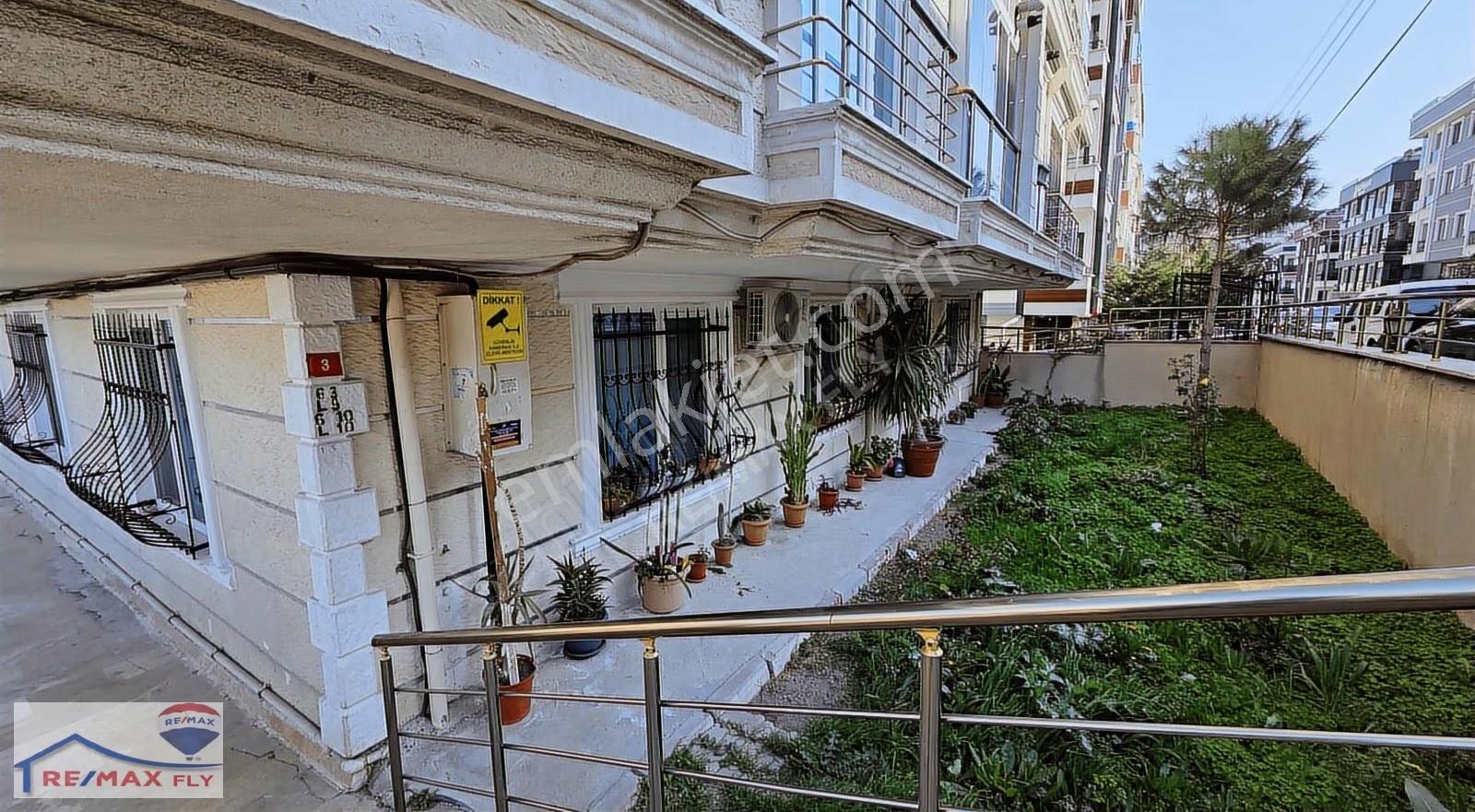 Beylikdüzü Yakuplu'da Metrobüse Yakın, Bahçeli 2+1 Daire - Görsel 17