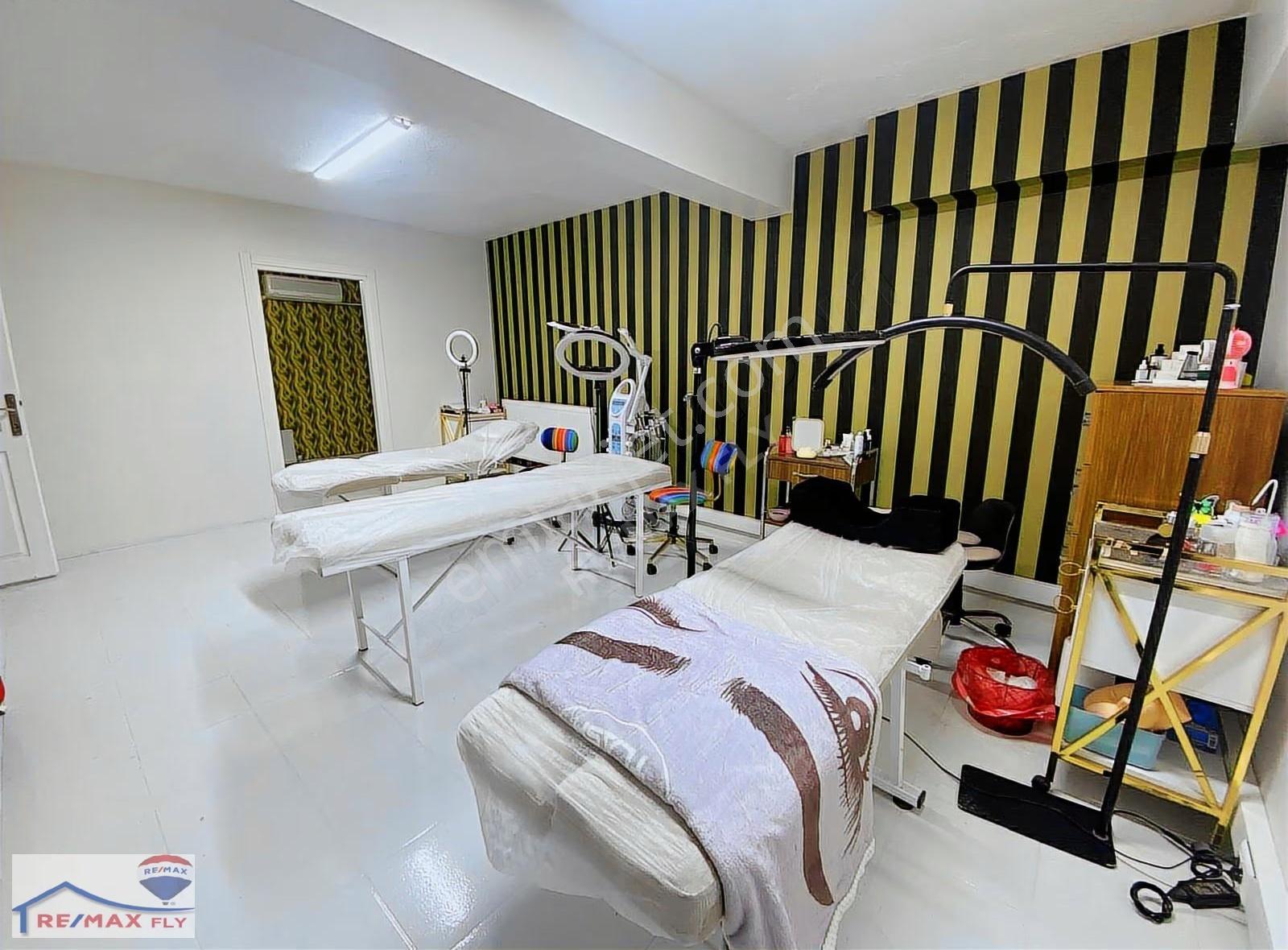 Sarıyer'de Devren Kiralık 250 M2 Güzellik Merkezi - Görsel 9