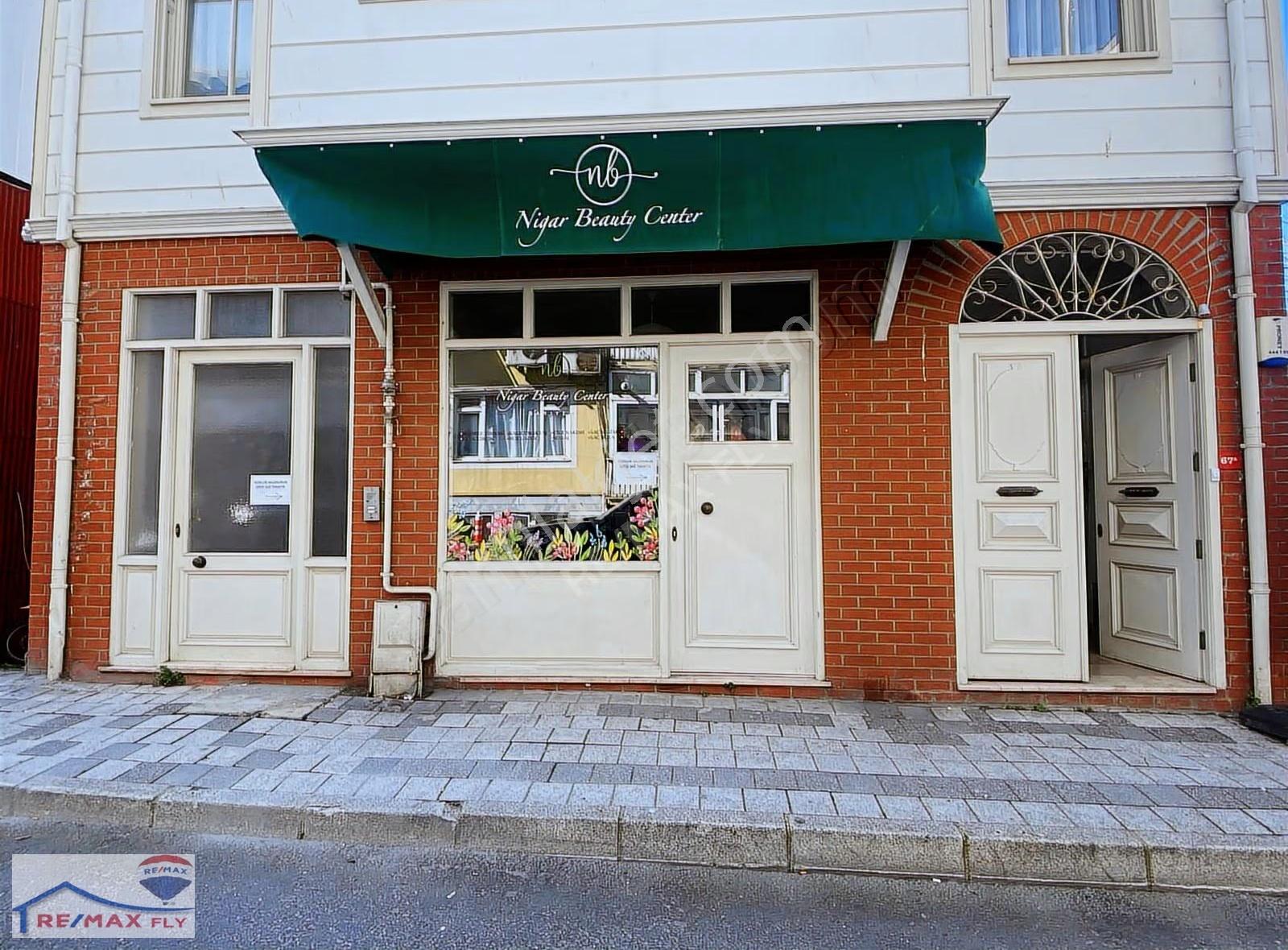 Sarıyer'de Devren Kiralık 250 M2 Güzellik Merkezi