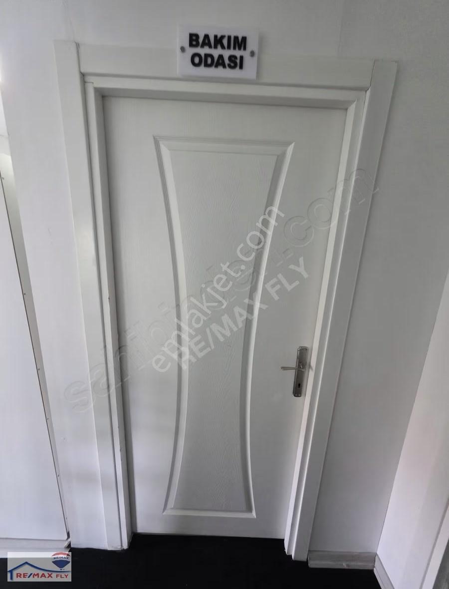 Sultangazi'de Satılık, Hazır Kiracılı Dükkan - Görsel 6