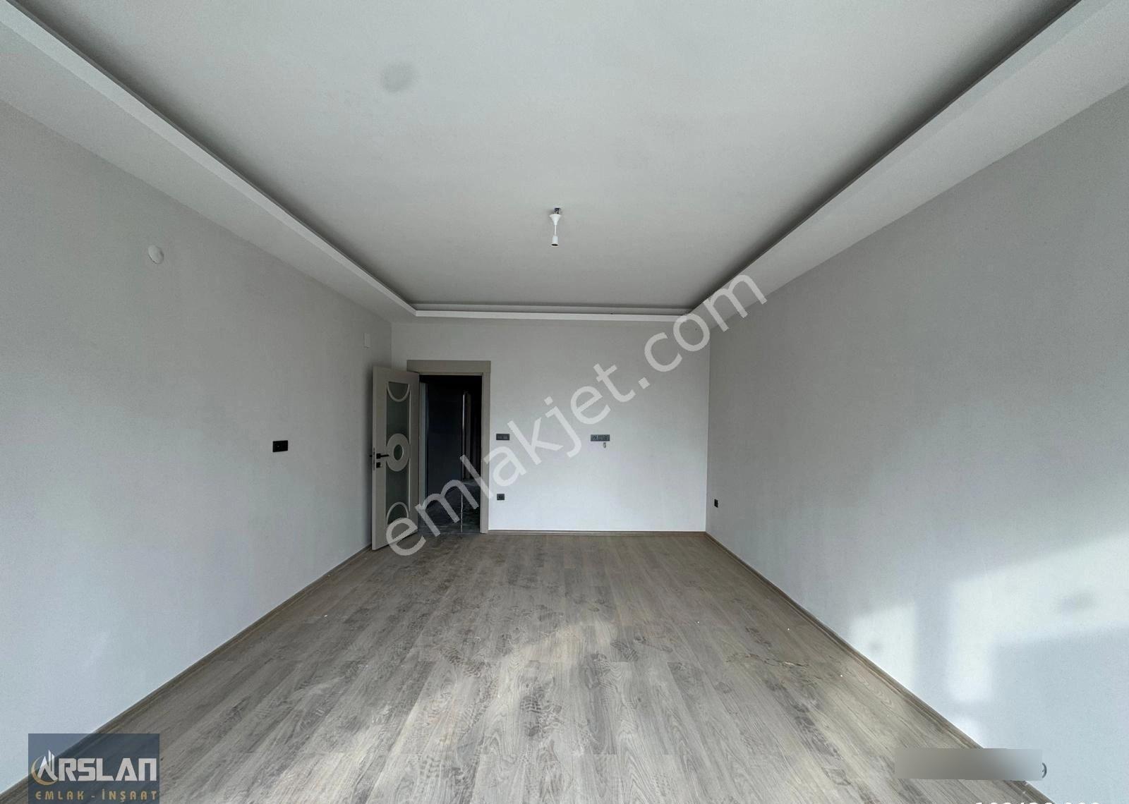 İnegöl Alanyurt Fatih Mah.3+1,150m2,5.kat,site İçi,satılık Daire - Görsel 5