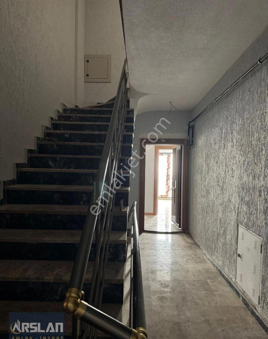 İnegöl Alanyurt Fatih Mah.2+1,105m2,2.kat,kapalı Oto Parklı,satılık Daire - Görsel 8