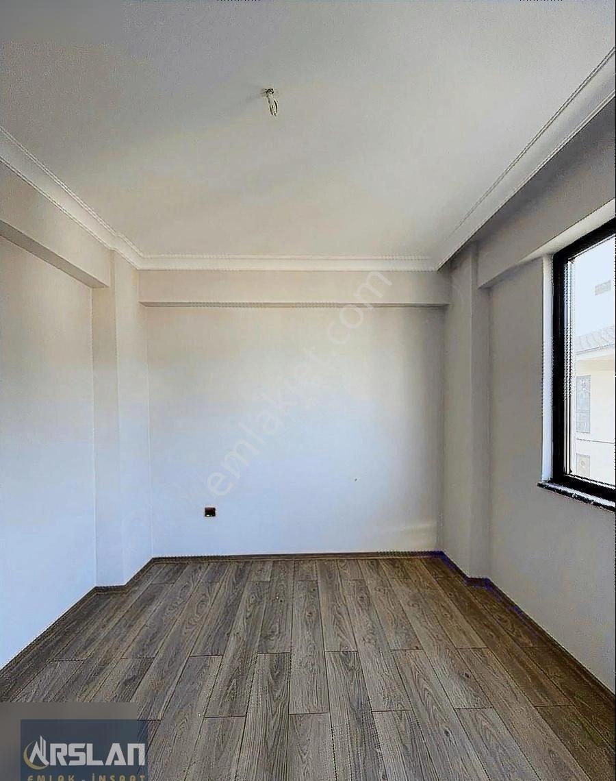 İnegöl Alanyurt Fatih Mah.4+1,140m2,4.kat,site İçi,satılık Daire - Görsel 6