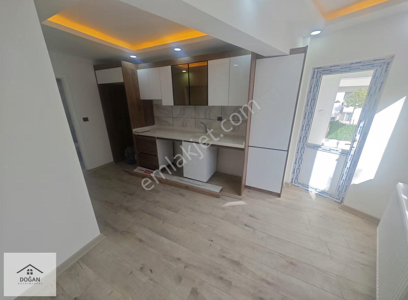 Etimesgut Süvari'de 1+1 Full Yapılı Eşyalı Kiralık Geniş Daire - Görsel 2