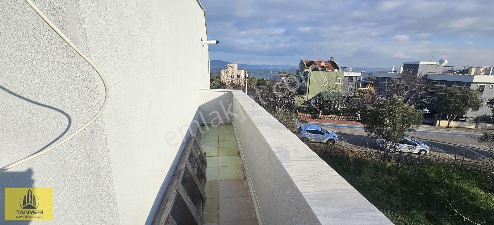 Kepez'de Deniz Manzaralı, 2+1 Kiralık Çatı Katı Daire - Görsel 2