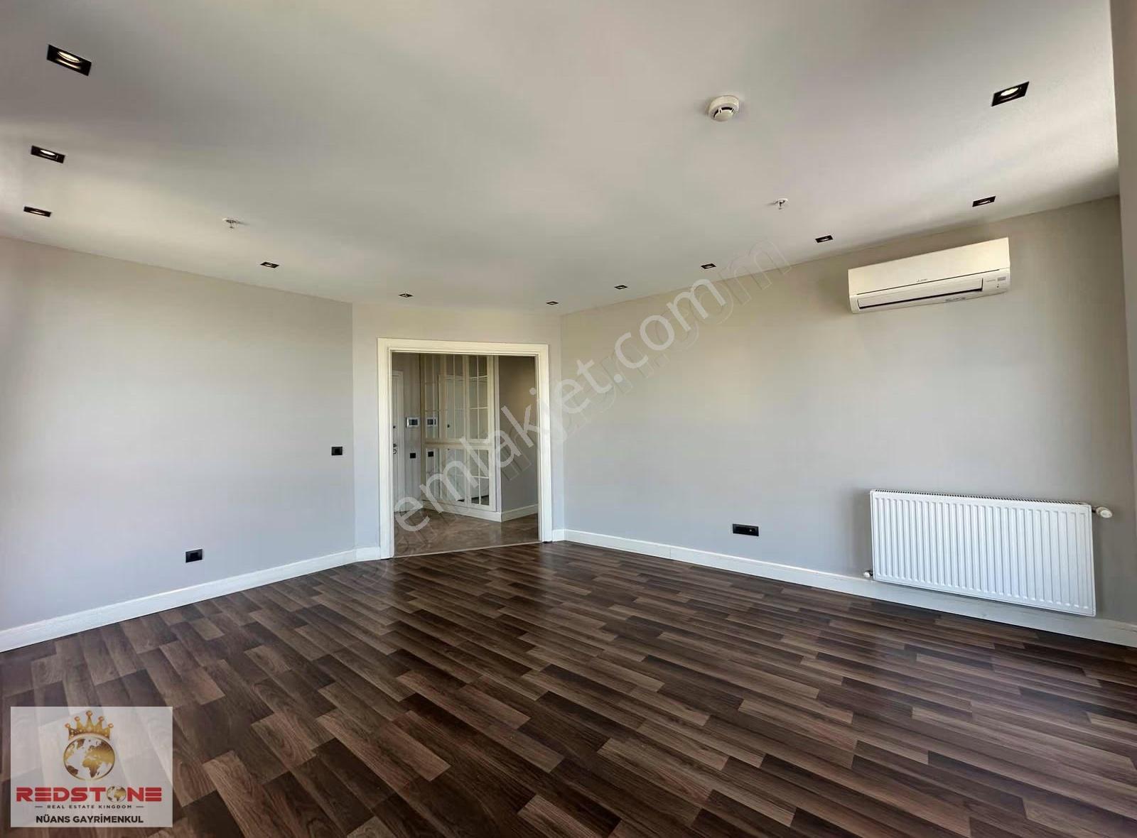 Meydan Halkalı Sitesi Satılık 2+1 Balkonlu Ebeveyn Banyolu Daire - Görsel 15