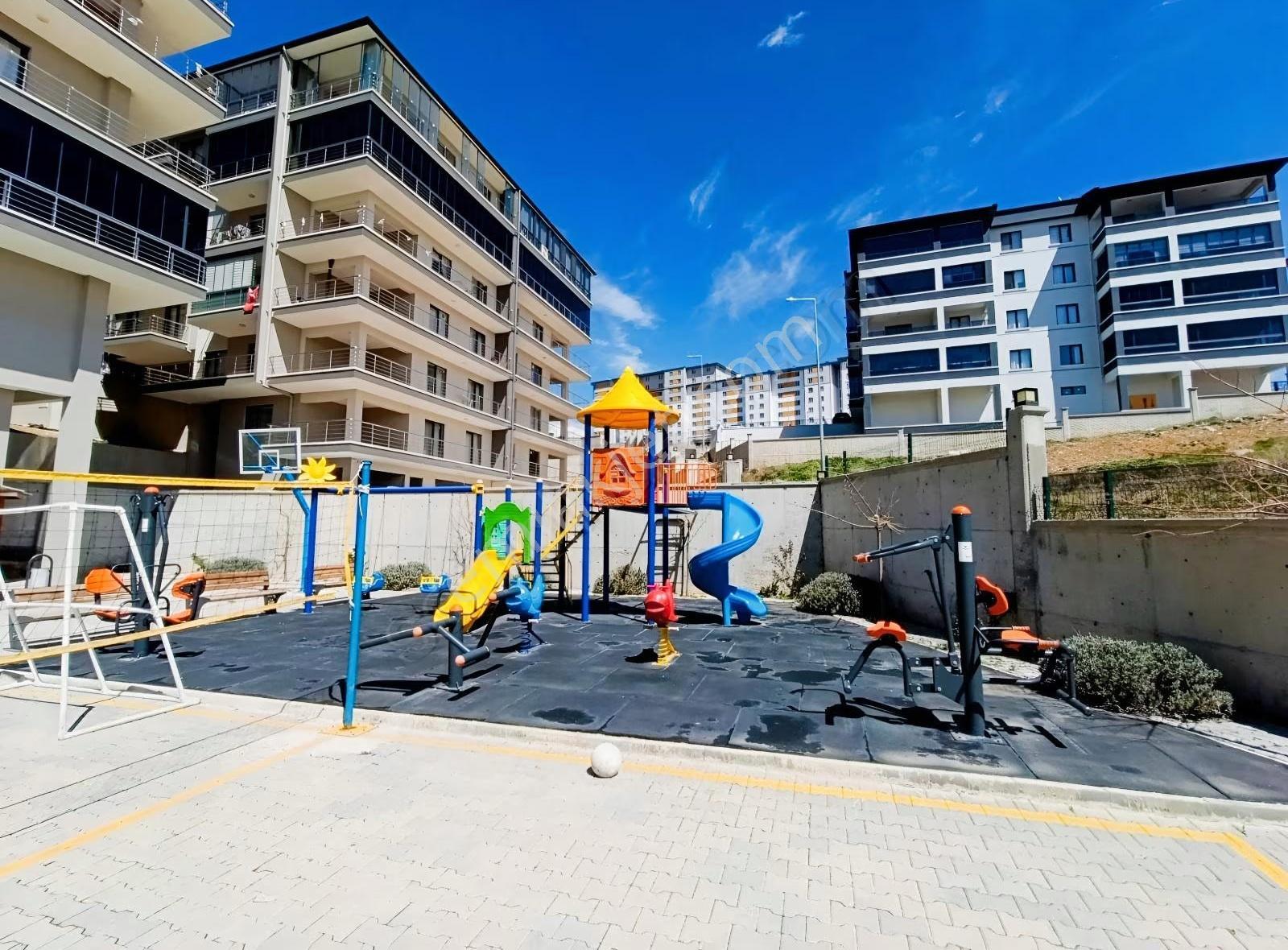 Örencik Mahallesi 3+1 Site İçi Kapalı Ve Açık Otopark - Görsel 9