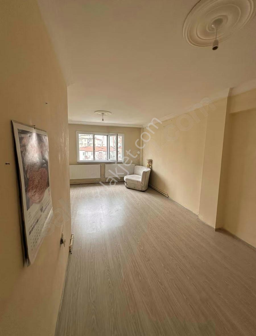 1.murat Mahallesinde Oturuma Hazır Kiralık Geniş 3+1 Daire - Görsel 10