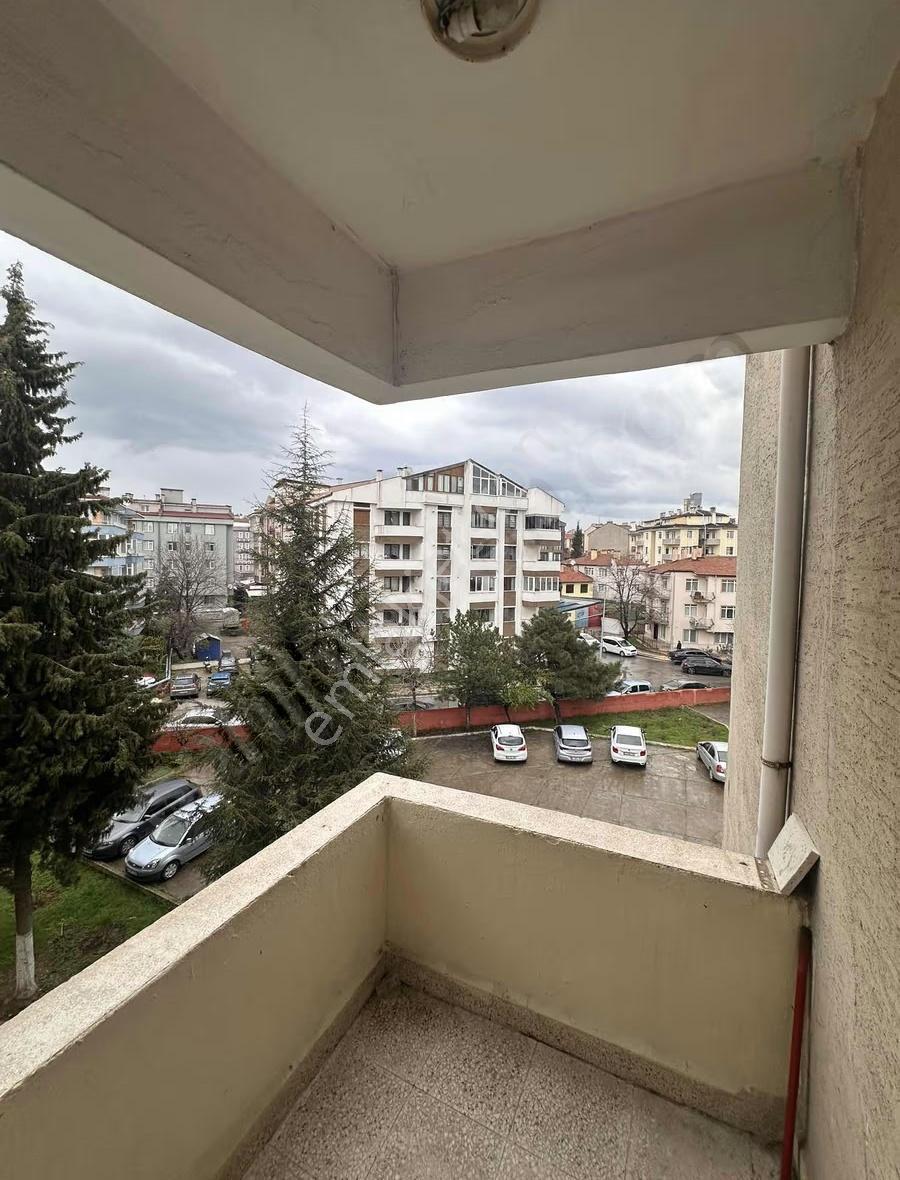 1.murat Mahallesinde Oturuma Hazır Kiralık Geniş 3+1 Daire - Görsel 24