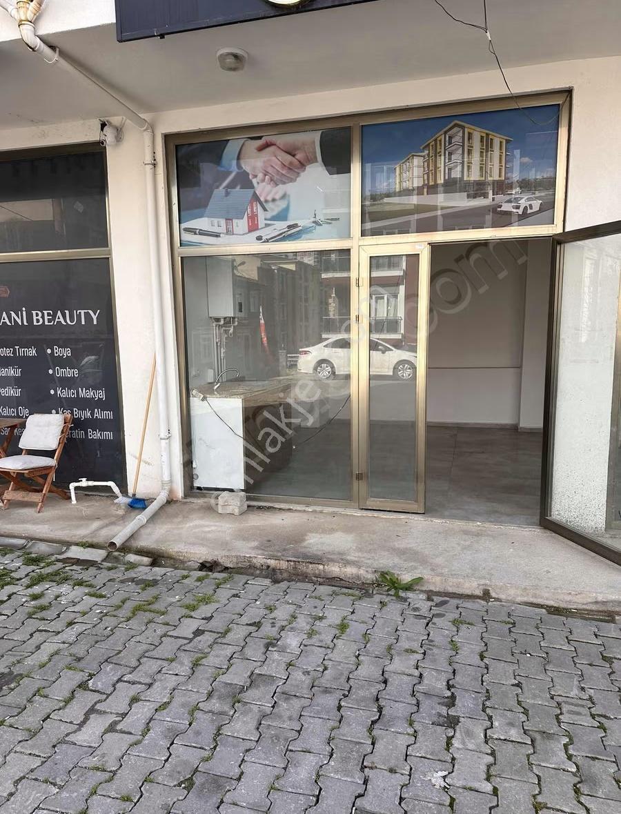 Atatürk Mahallesinde Öğrenci Apart Lokasyonu Kiralık Boş Dükkan - Görsel 8