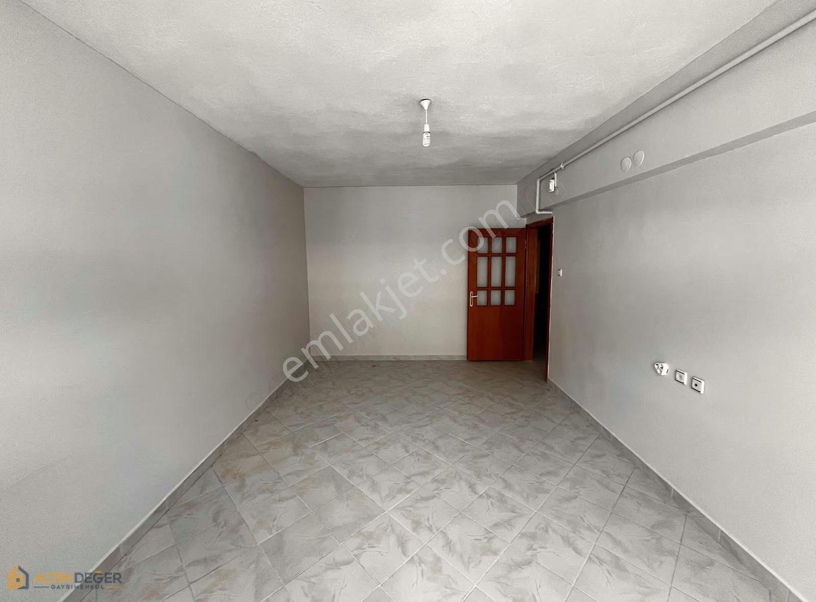 Merkezi Konumda 3+1 Kiralık Daire - Görsel 10