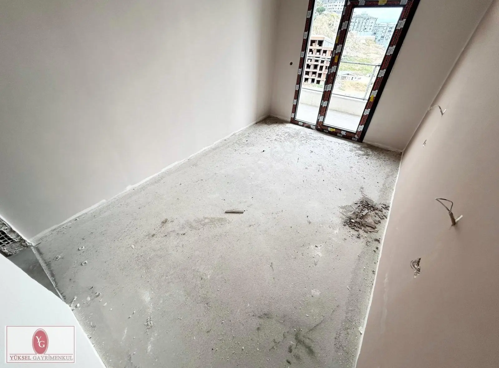 Yüksel'den Gazicelal'de Site İçinde 1+1 Havuzlu Otoparklı Sıfır - Görsel 4