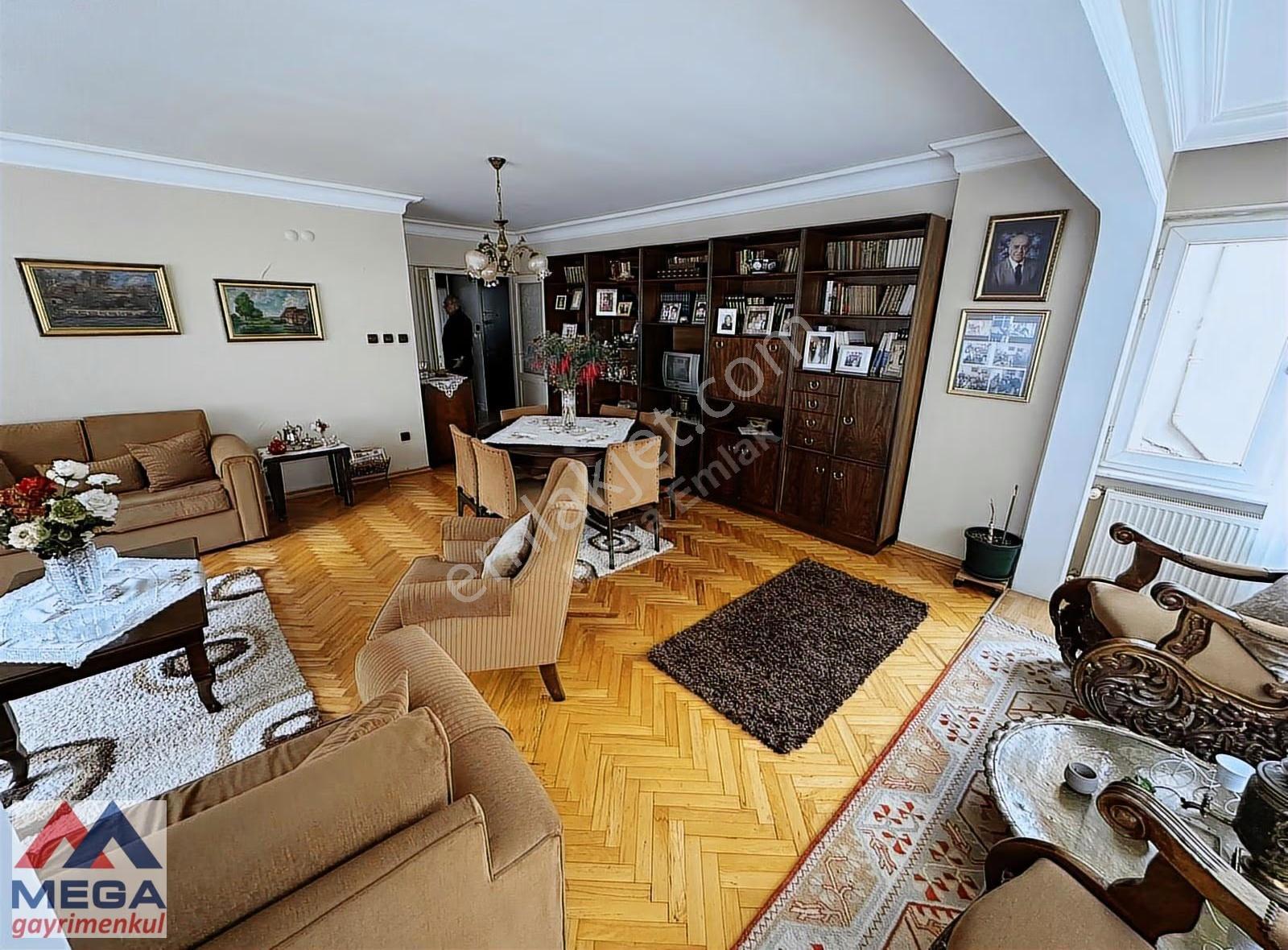 Selamiçeşme Özgürlük Parkı Sırasında Ferah 3+1 Satılık Daire - Görsel 32
