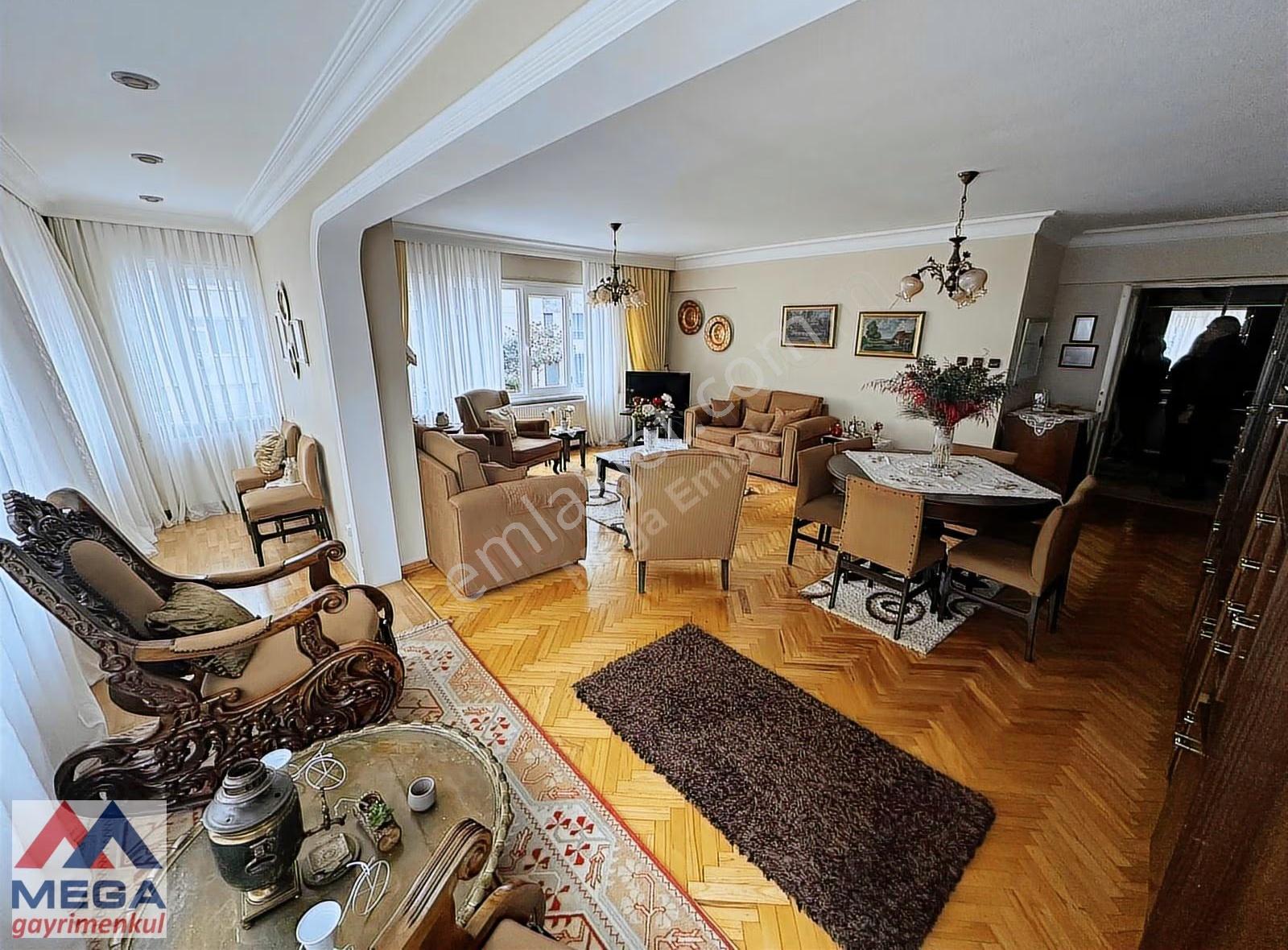 Selamiçeşme Özgürlük Parkı Sırasında Ferah 3+1 Satılık Daire - Görsel 35