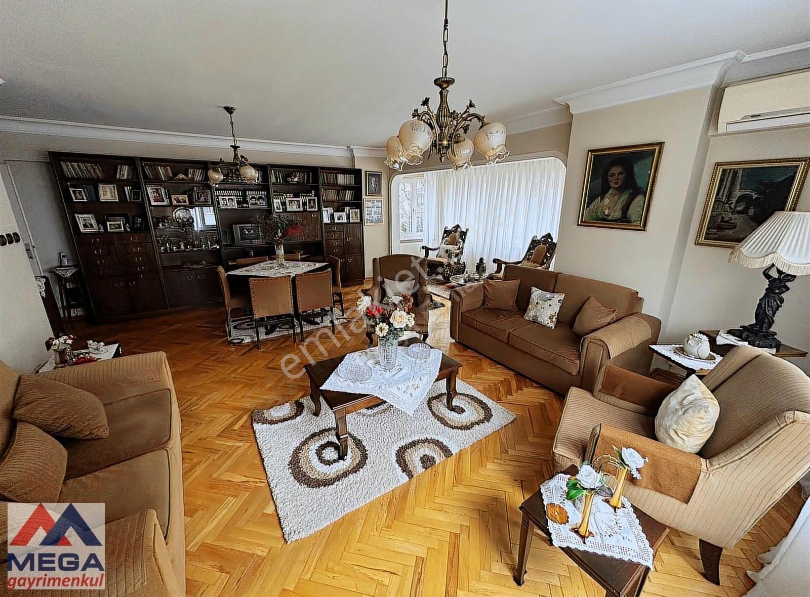 Selamiçeşme Özgürlük Parkı Sırasında Ferah 3+1 Satılık Daire - Görsel 3