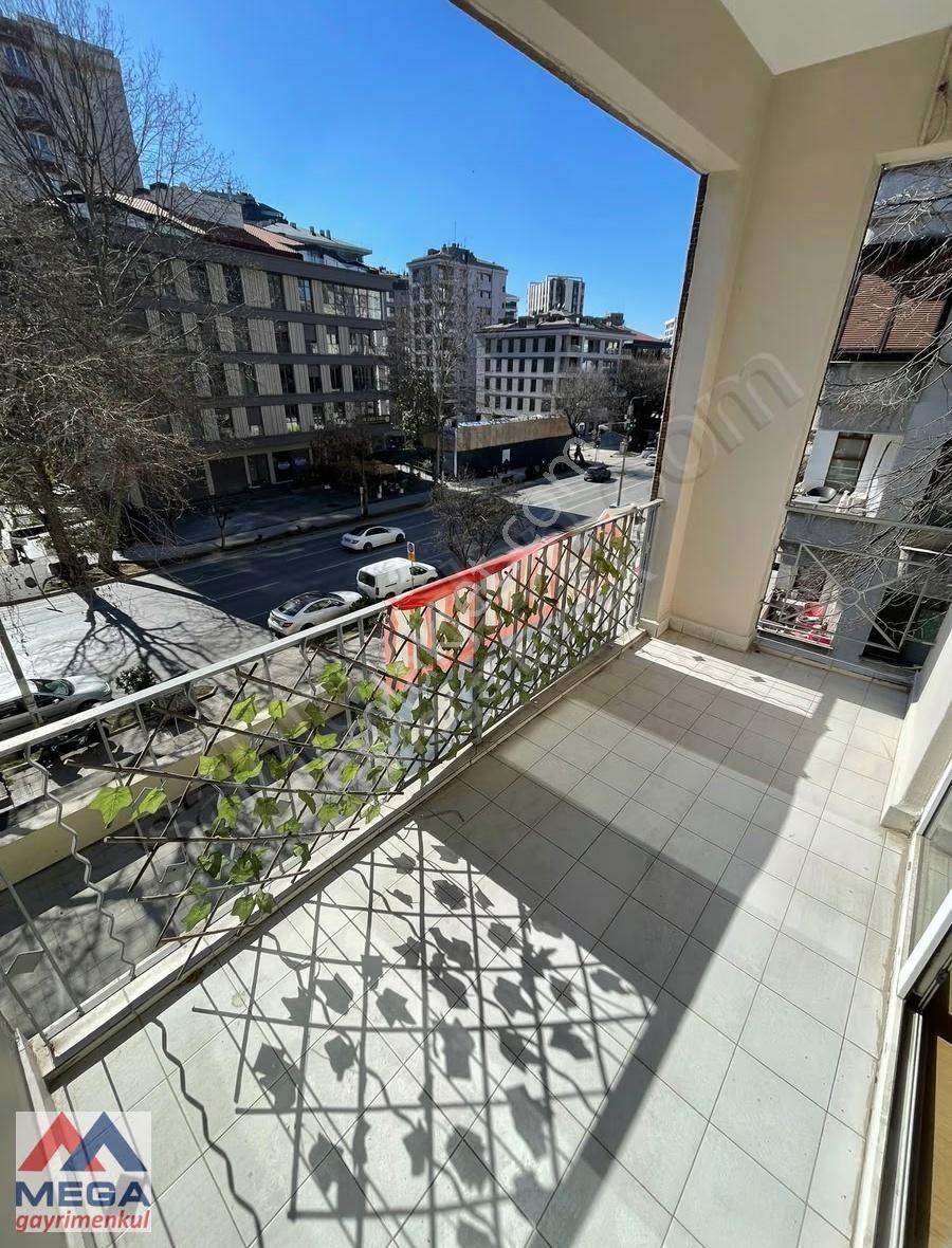 Feneryolu Bağdat Caddesi Kiralık İşyeri - Görsel 8