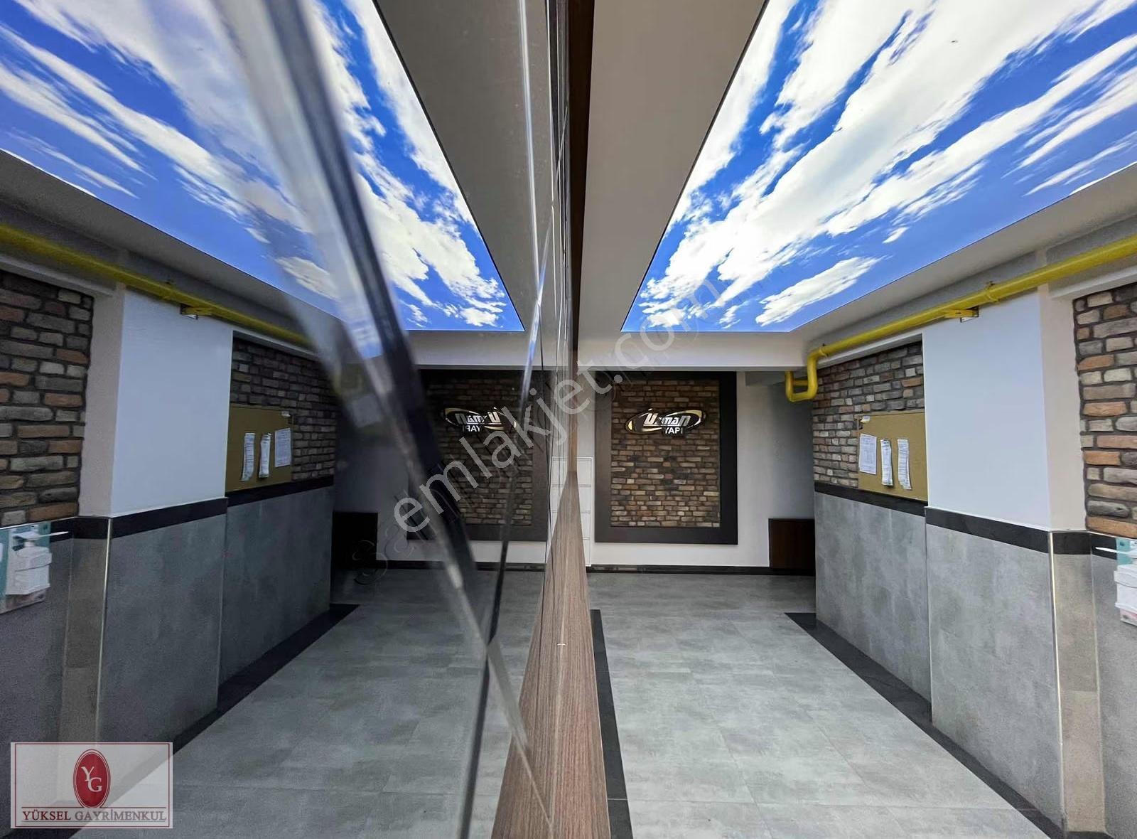 Yükselden "ön Cephe Ara Kat" Full Eşyalı Kombili Lüx 1+1 Daire