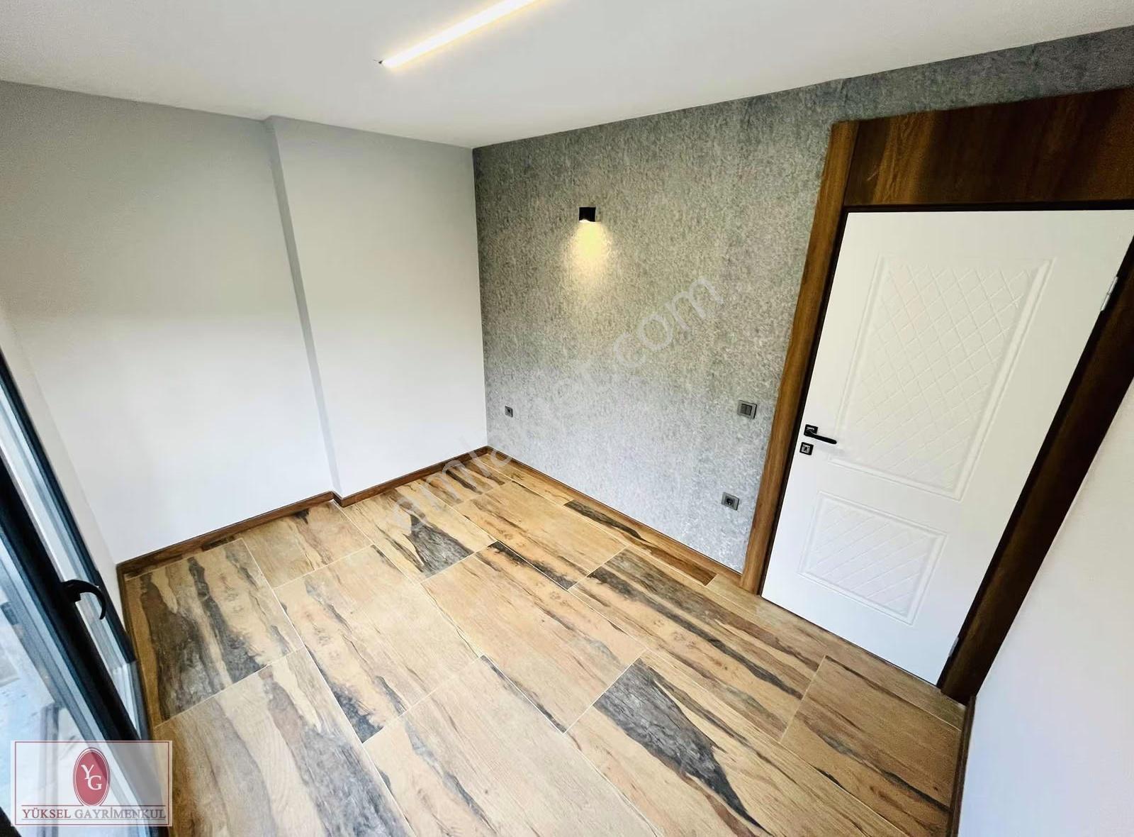 Yükselden Gürede Ultra Lüx Tasarım Şahane Cephe 3+1 Köşe Villa - Görsel 19