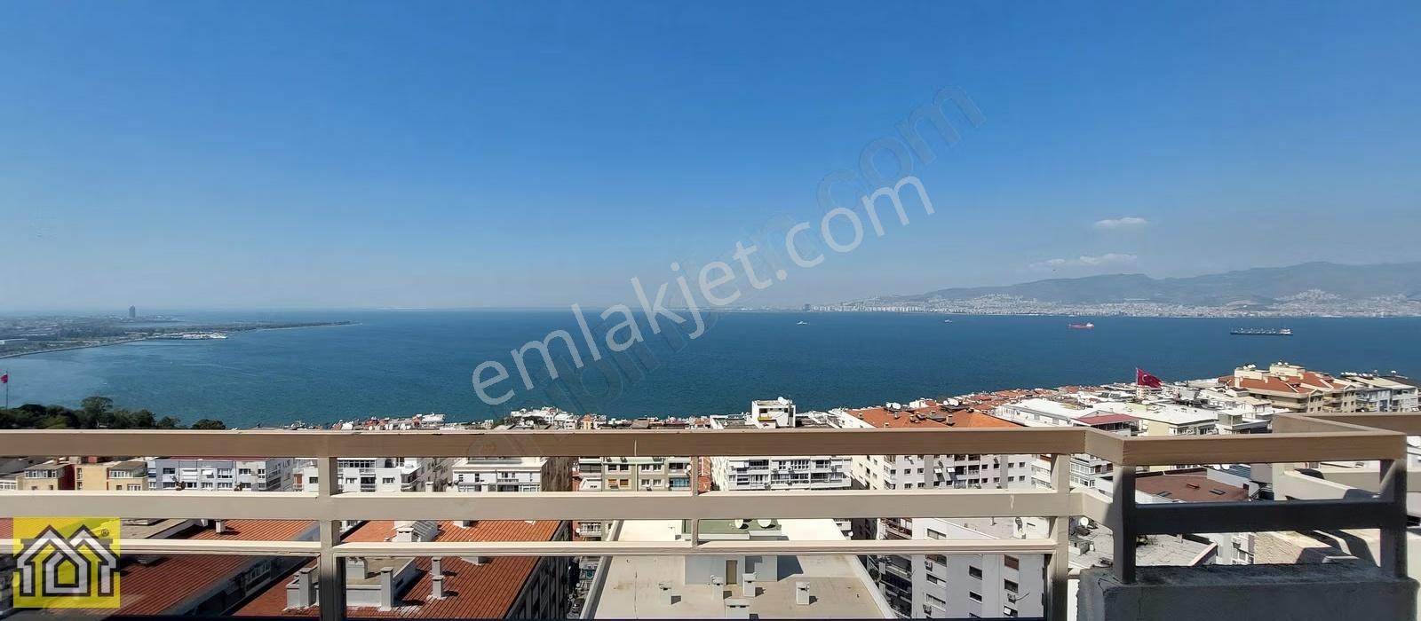 Basın Sitesi Kartal Yuvasında 5+1 Panoramik Körfez Manzaralı