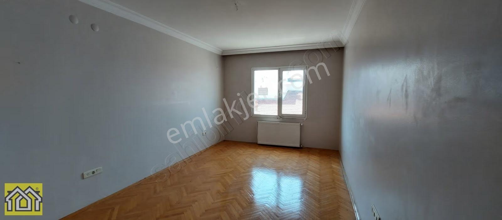 Basın Sitesi Kartal Yuvasında 5+1 Panoramik Körfez Manzaralı - Görsel 22