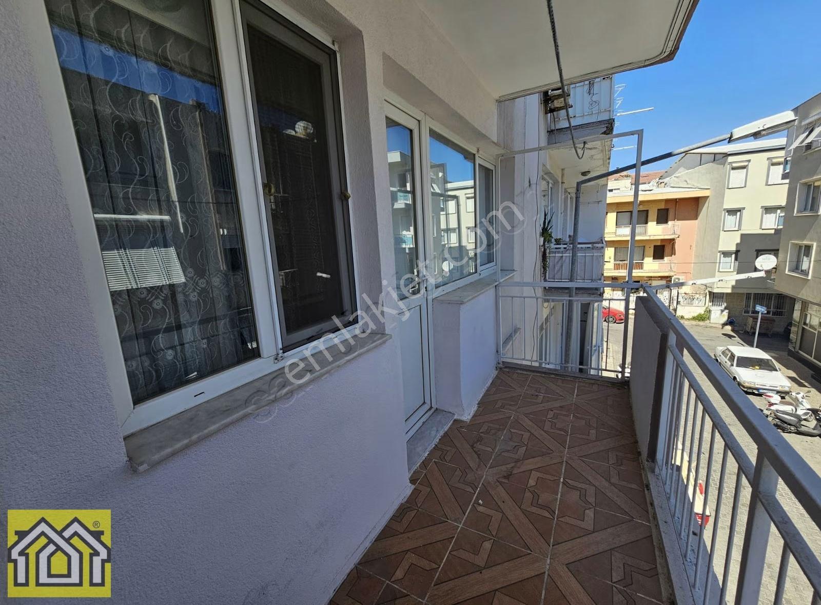 Belediye Yakını 3+1 Eşyalı 32 Bin Tl Kiracılı Satılık Arakat - Görsel 19