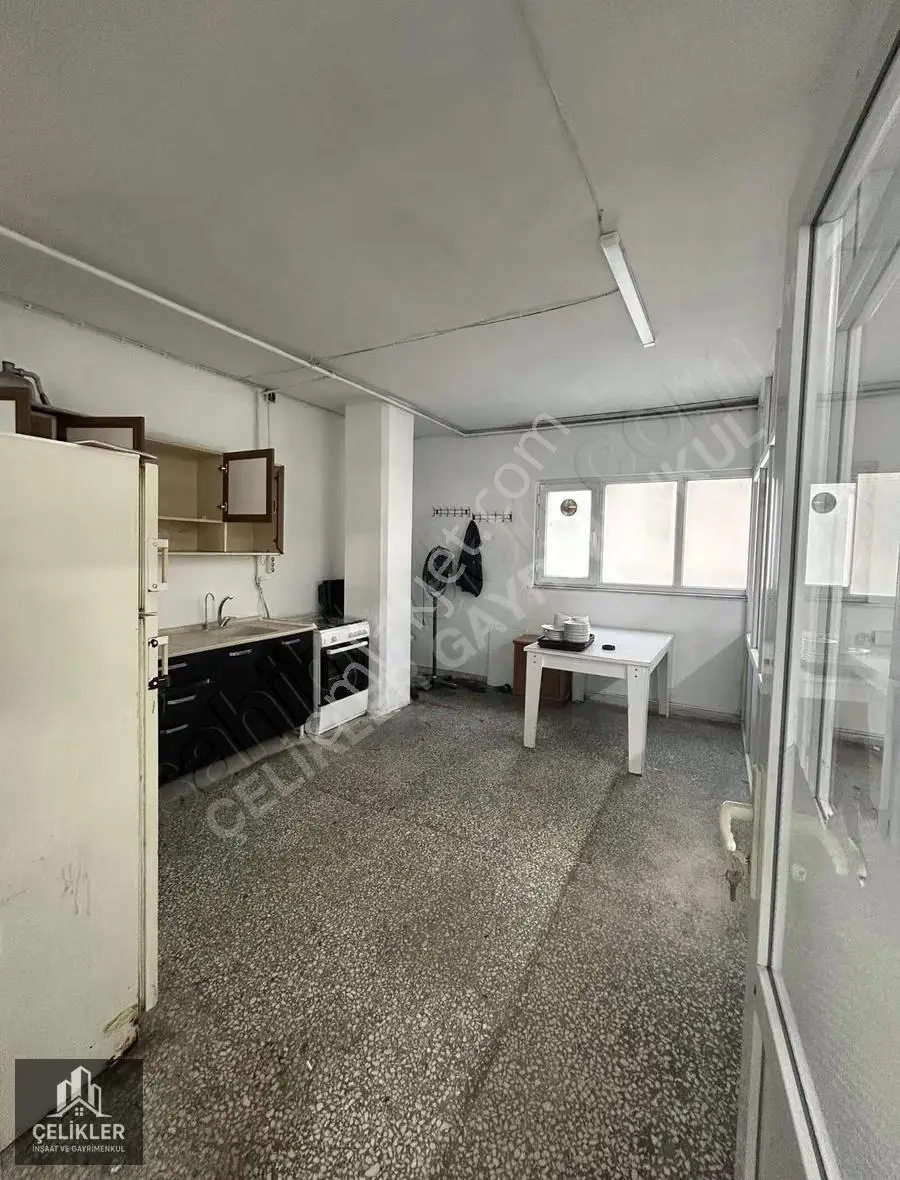 Güneşli'de Kiralık 450m² Sanayi Elektrikli Atölye - Görsel 8