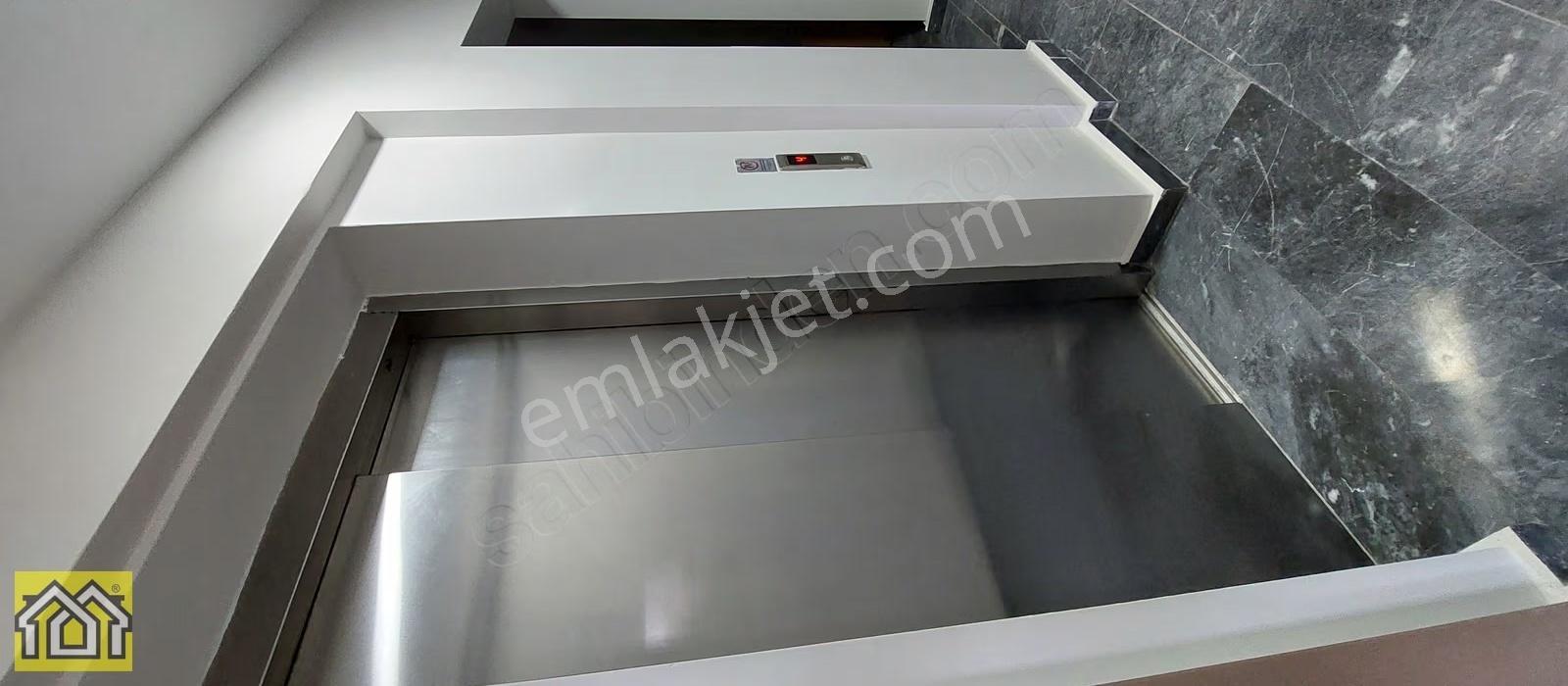Site İçinde Sıfır, Deniz Manzaralı, Otoparklı 3+1 Daire - Görsel 11