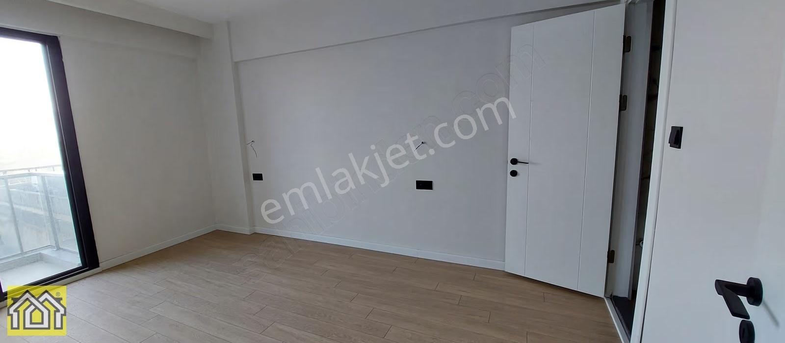 Site İçinde Sıfır, Deniz Manzaralı, Otoparklı 3+1 Daire - Görsel 28