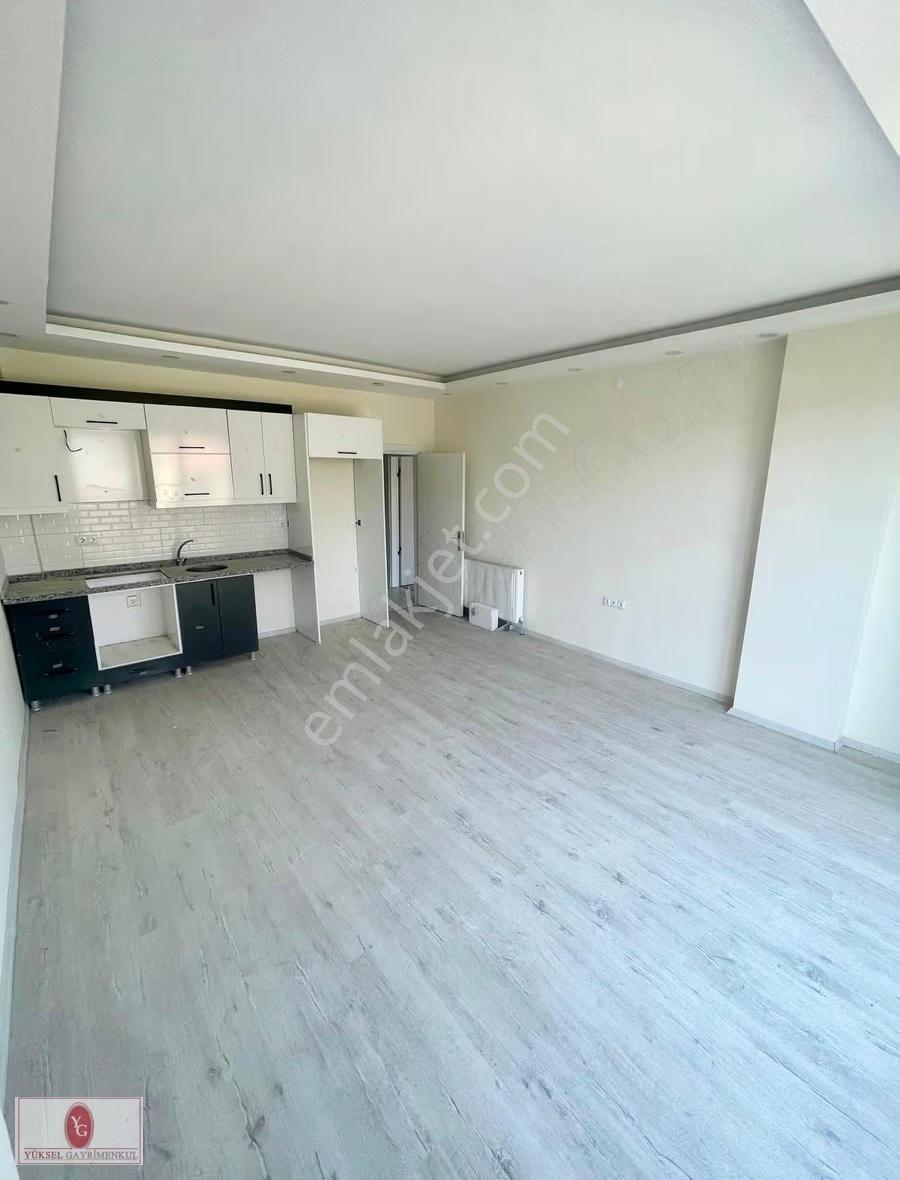 Yüksel'den Edremit Merkez'de Ön Cephe Arakat 1+1 Daire - Görsel 25