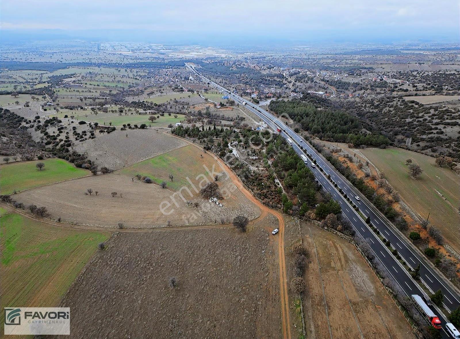 Uşak Çınarcık'ta 951 M² Ticari İmarlı Arsa - Yatırım Fırsatı - Görsel 6