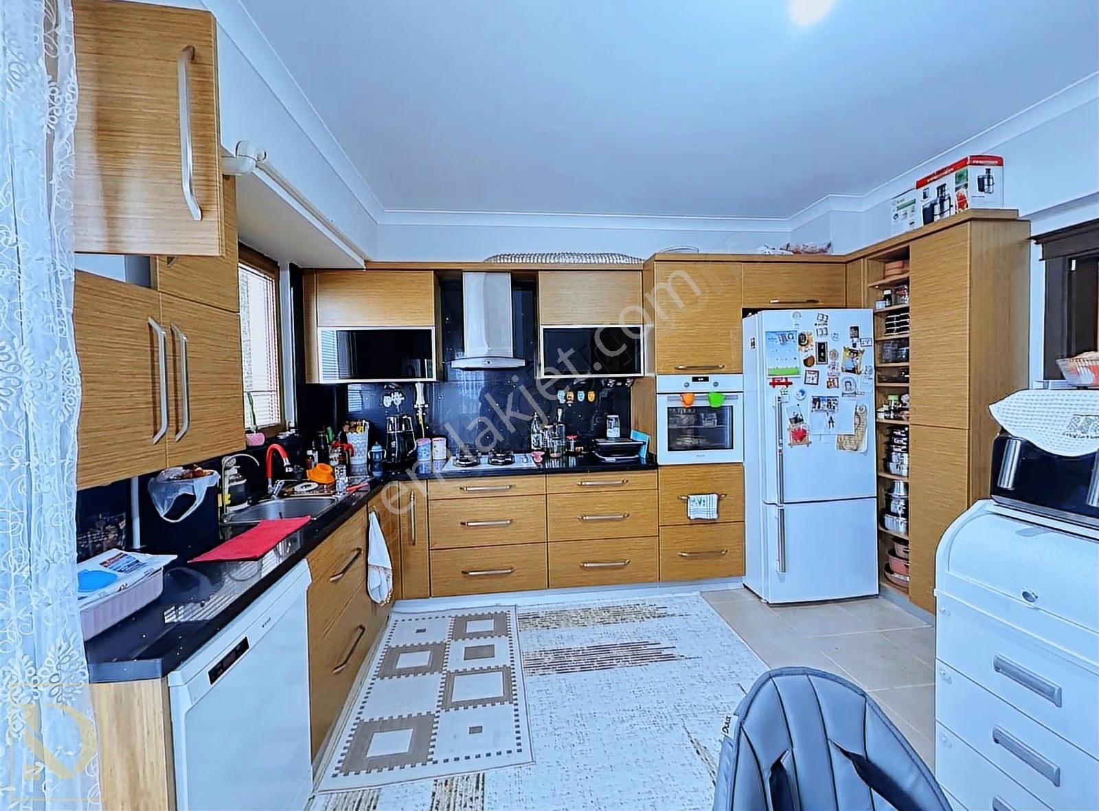 2 Nolu Beşirlide Kanuni Bulvarı Üstünde Manzaralı 4+1 Daire - Görsel 3