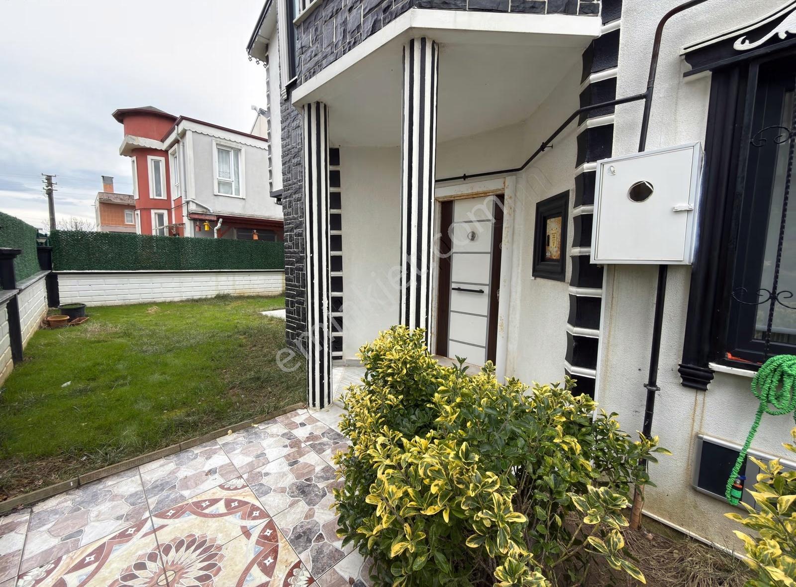Yalı Mah.'de Deniz Manzaralı Teraslı Ve Verandalı Mütakil Villa - Görsel 13