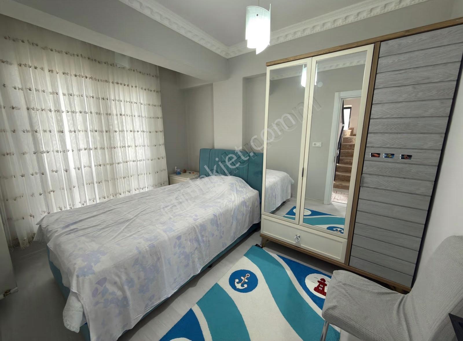 Yalı Mah.'de Deniz Manzaralı Teraslı Ve Verandalı Mütakil Villa - Görsel 20