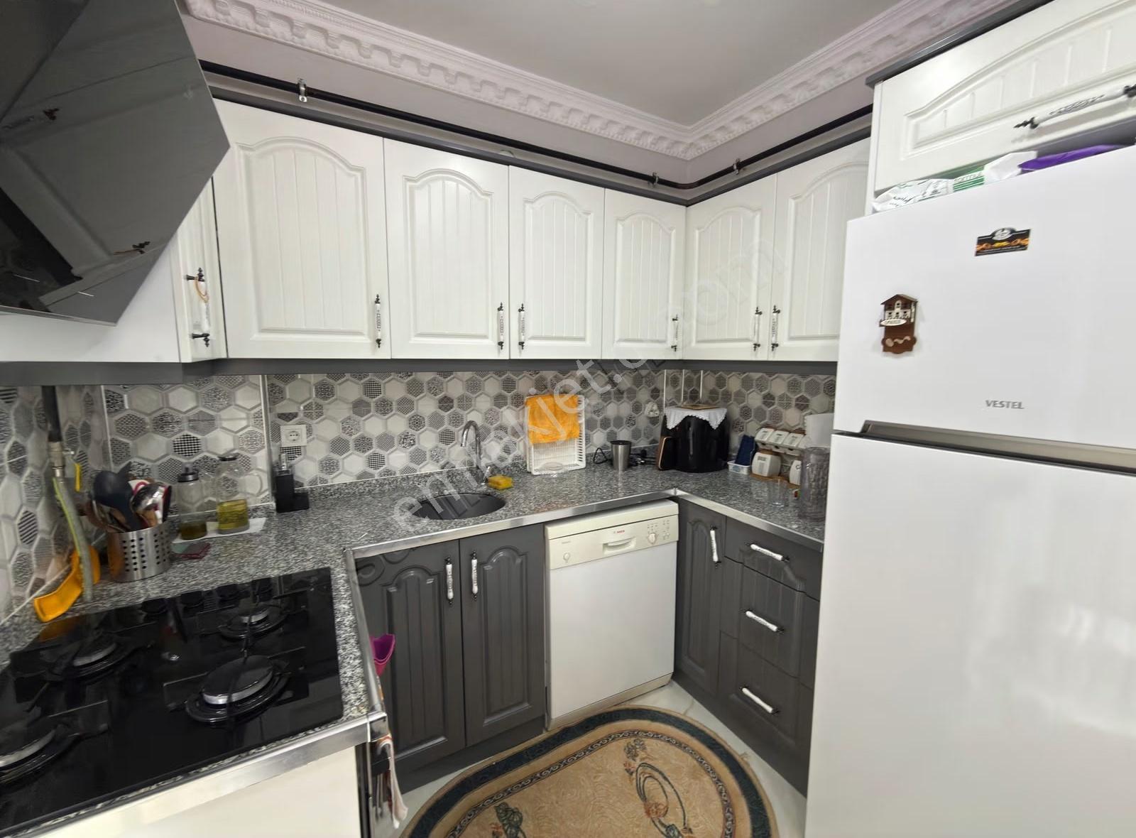 Yalı Mah.'de Deniz Manzaralı Teraslı Ve Verandalı Mütakil Villa - Görsel 8