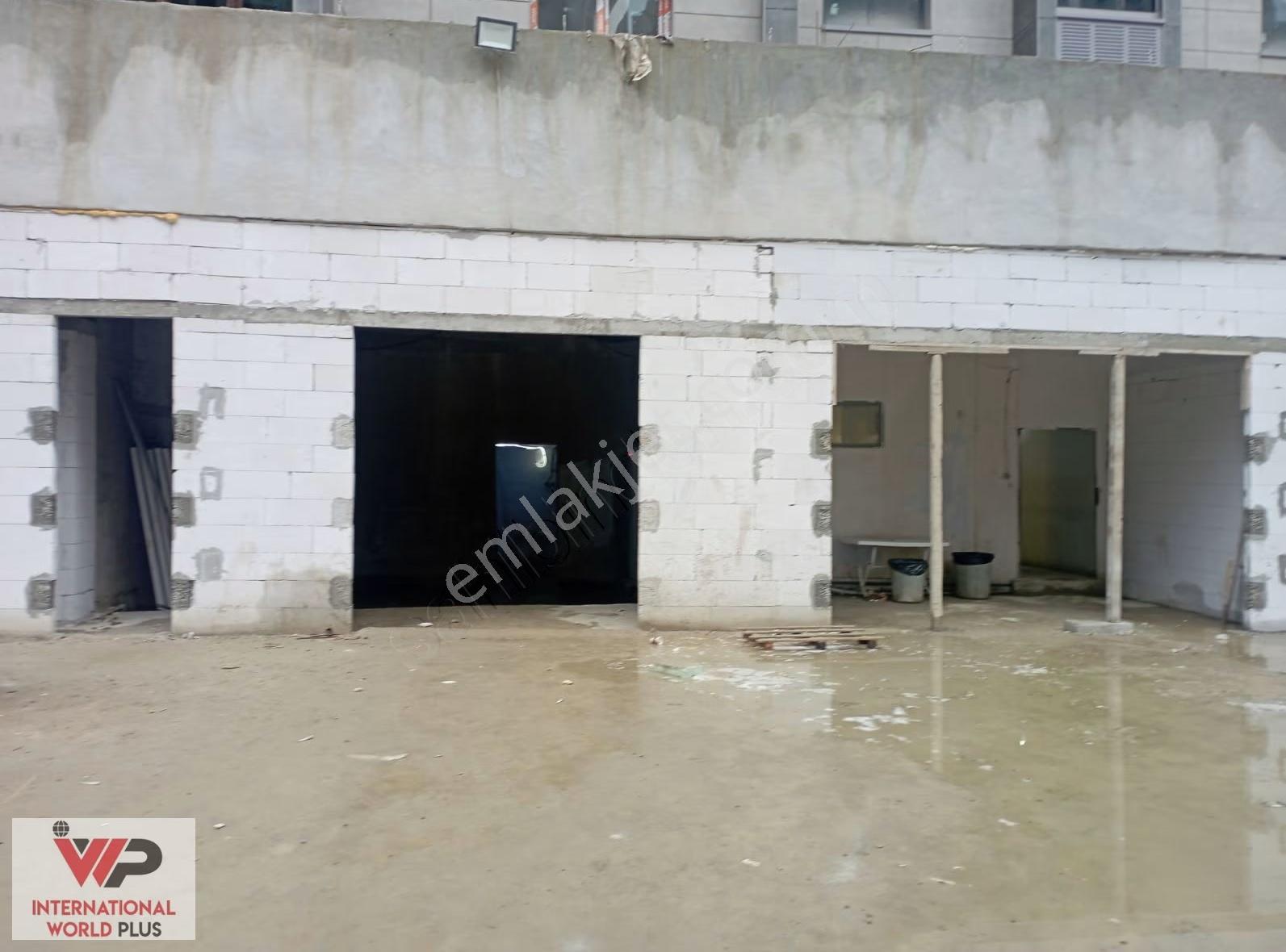 İki Yaka Fikirtepe Projesinde Satılık Dükkan - Görsel 3