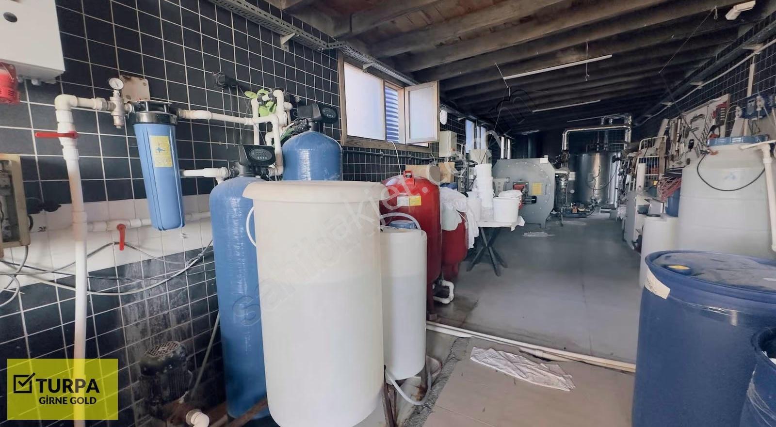 Çeşme Germiyan'da Devren Kiralık Çamaşır Yıkama Tesisi - Görsel 27