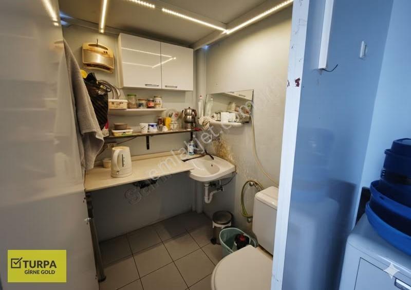 Mithatpaşada 20 M² Tüm Sektörlere Uygun Satılık Dükkan - Görsel 12