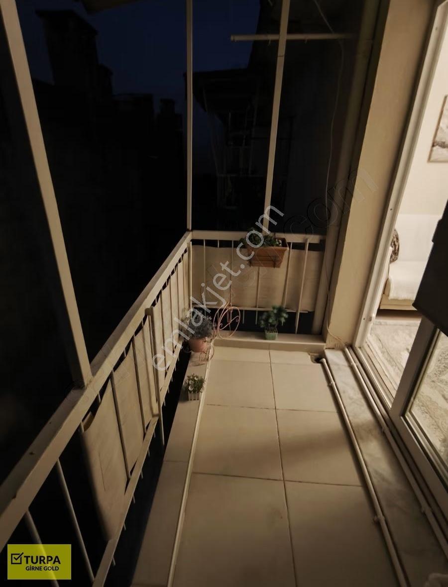 Karşıyaka İzban Durağı Arka Sokağında Satılık 2+1 Fırsat Daire - Görsel 27