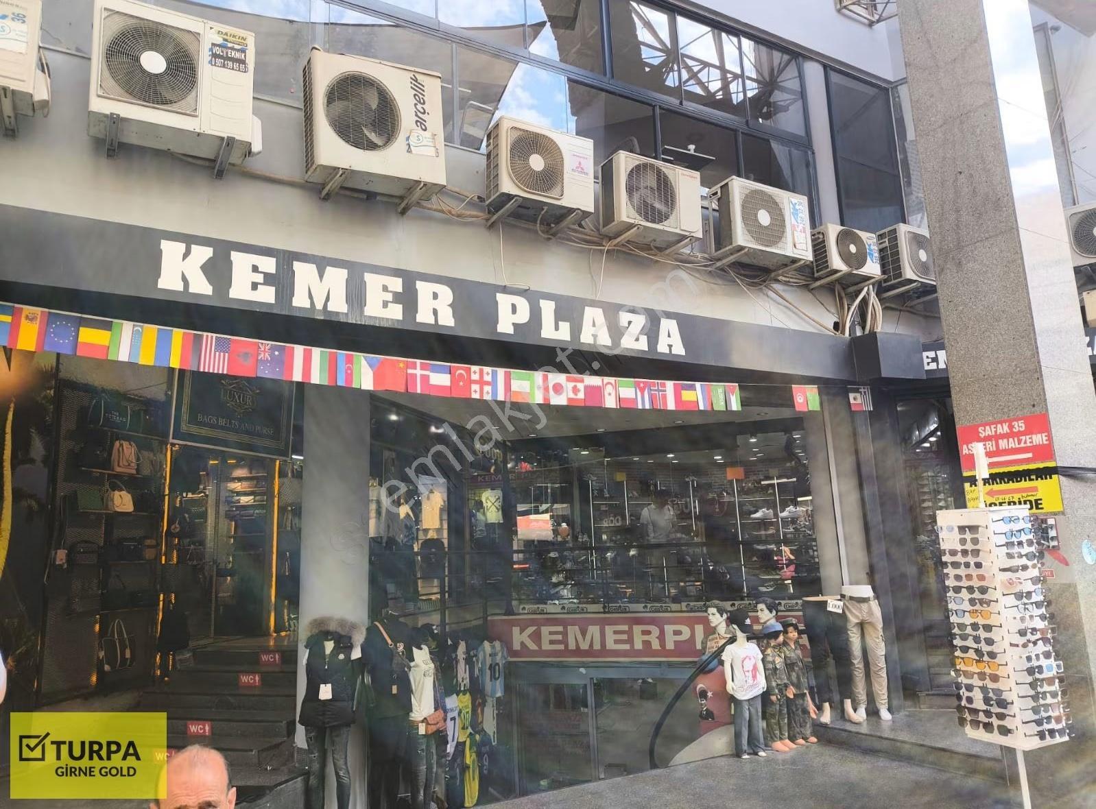 Dünyaca Ünlü Kemeraltı- Kemer Plazada Satılık 55 M² Dükkan.