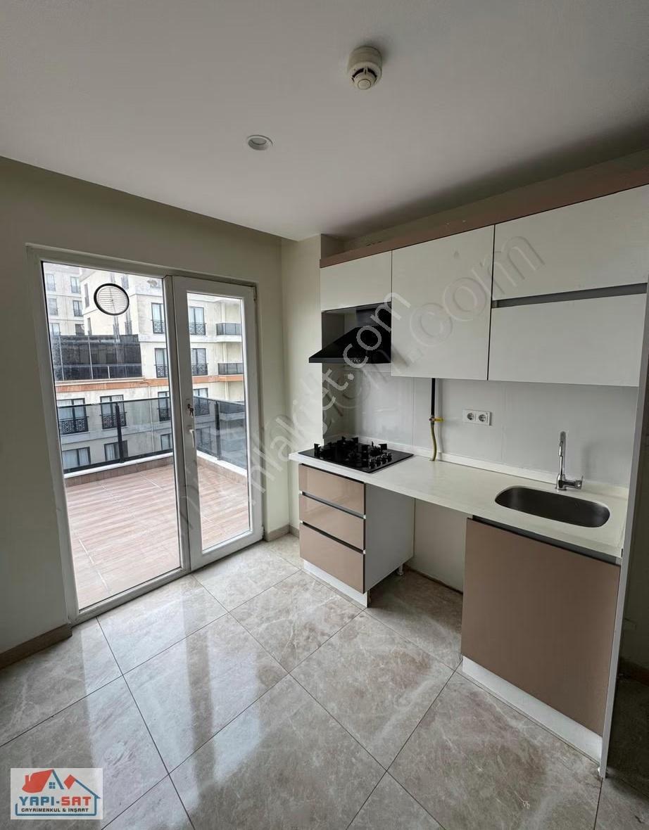 Ömür İstanbul Site 27m Teraslı 9.kat 2+1 145m² Satılık Boş Daire - Görsel 2