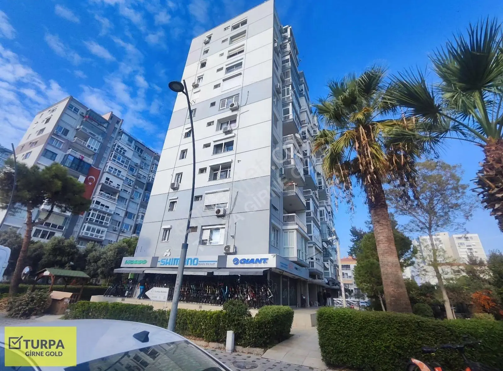 Atakent Emlak Bankası Konutlarında Tranvay Yakını 3+1 Dairemiz