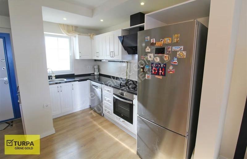 Yeni Foça Petra Koyu Aykent Sitesi'nde Lüks Eşyalı Kiralık Villa - Görsel 8